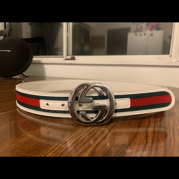 Designer brand Gucci belt in decent condition - Picture 3 of 3